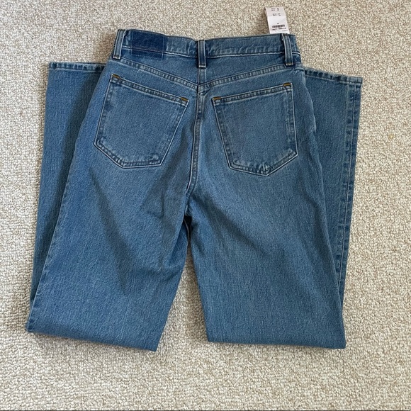 Ultra high rise straight leg jean - Picture 3 of 6